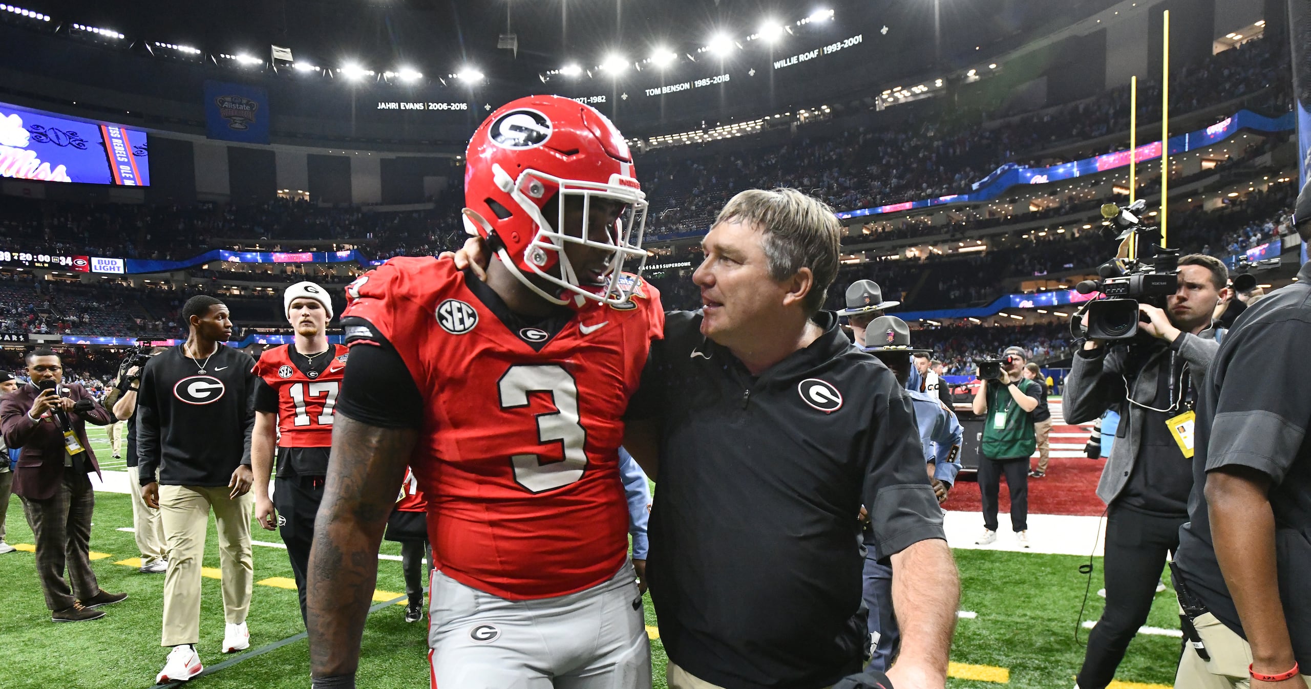 CJ Allen, Georgia linebacker, declares for the 2026 NFL Draft