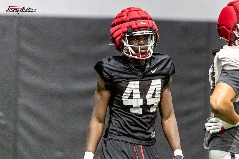 Georgia early enrollee and edge defender Chase Linton gets in some work during an early period of Sugar Bowl prep for Notre Dame on Friday, Dec. 27, 2024, in Athens. (Jeff Sentell/DawgNation)