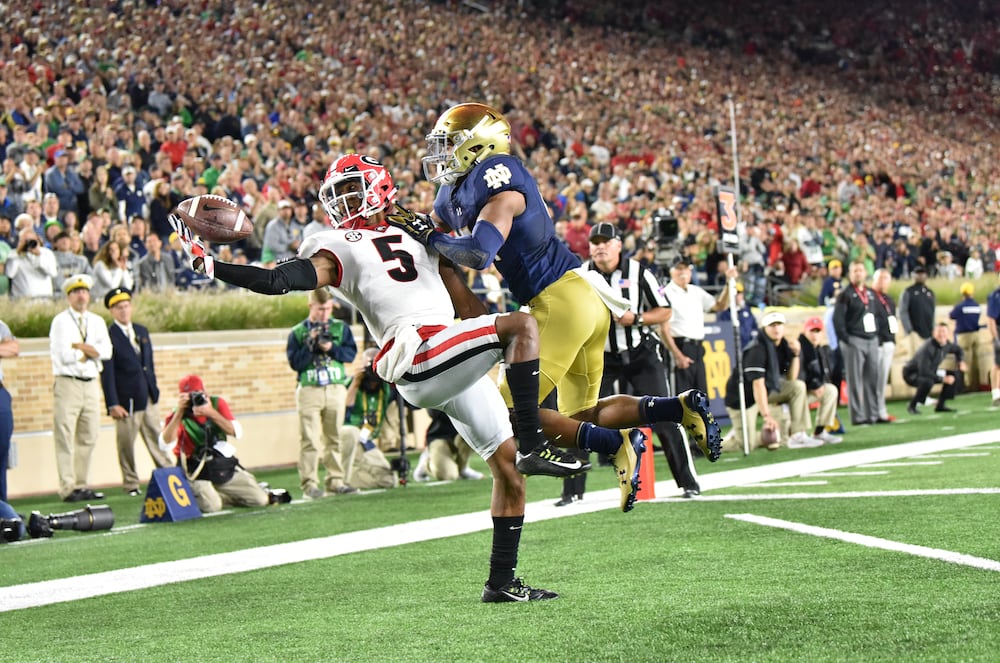 UGAs Terry Godwin makes a spectacular one-handed touchdown catch against Notre Dame on Saturday, Sept. 9, 2017, in South Bend, Ind. (Perry McIntyre/UGA)