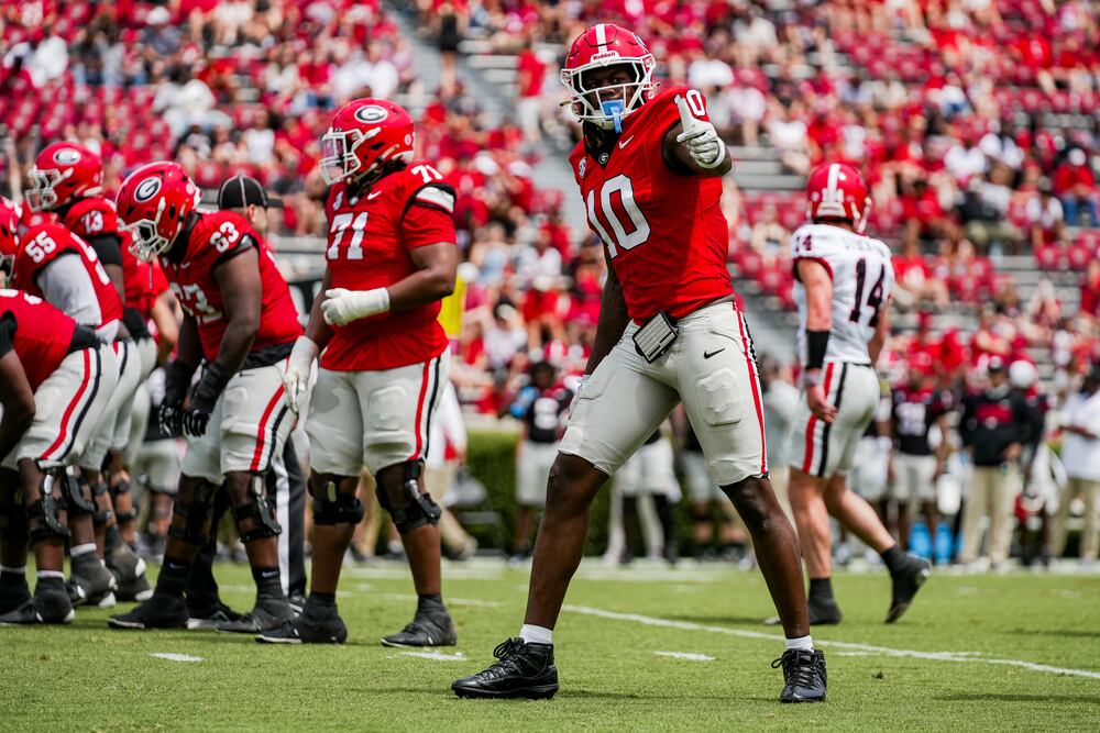 Georgia tight end Elyiss Williams (10) during Georgias annual G-Day spring game on Dooley Field at Sanford Stadium in Athens, Ga., on Saturday, April 18, 2026. (Tony Walsh/UGAAA)