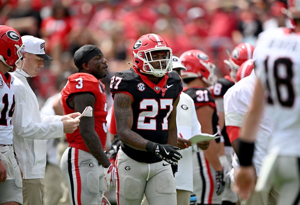 Georgia running back Jae Lamar warms up during the G-Day spring football game at Sanford Stadium on Saturday, April 18, 2026, in Athens. (Hyosub Shin/AJC)