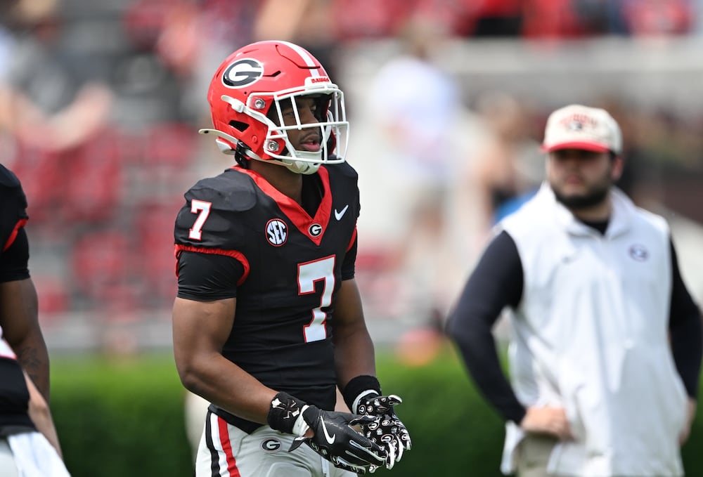Georgia defensive back Khalil Barnes (7) warms up during 2026 G-Day spring football game at Sanford Stadium, Saturday, April 18, 2026, in Athens. (Hyosub Shin/AJC)