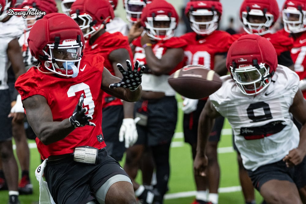 Junior tailback Nate Frazier hauls in a pass during the first day of Georgia's fall camp practices on Wednesday, August 5, 2026, in Athens, Georgia. (Jeff Sentell/DawgNation)