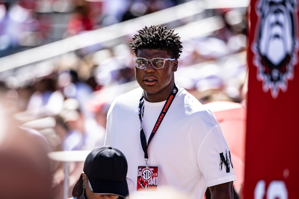 It was a big day for the Dawgs, who clearly impressed 5-star Class of 2028 DL Kellan Hall. (Jeff Sentell/DawgNation)