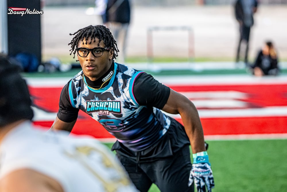 Running back Kemon Spell competes for the CashCow Elite team at the Prep RedZone Dig 7-on-7 tournament at Gainesville High in February. (Jeff Sentell/DawgNation)
